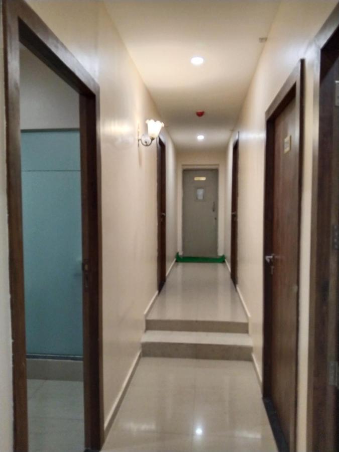 Hotel Ocean Suites Mumbai Exterior photo