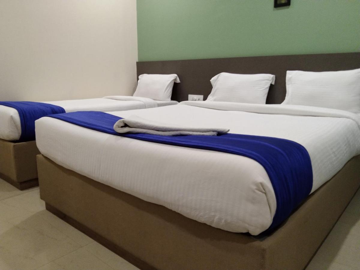 Hotel Ocean Suites Mumbai Exterior photo