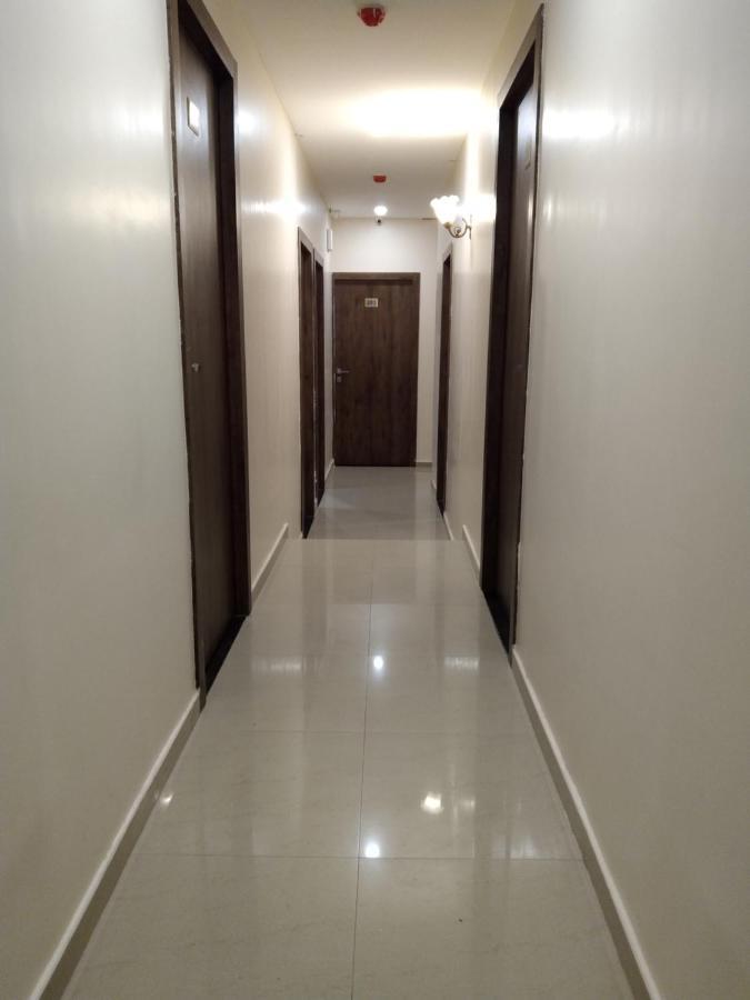 Hotel Ocean Suites Mumbai Exterior photo