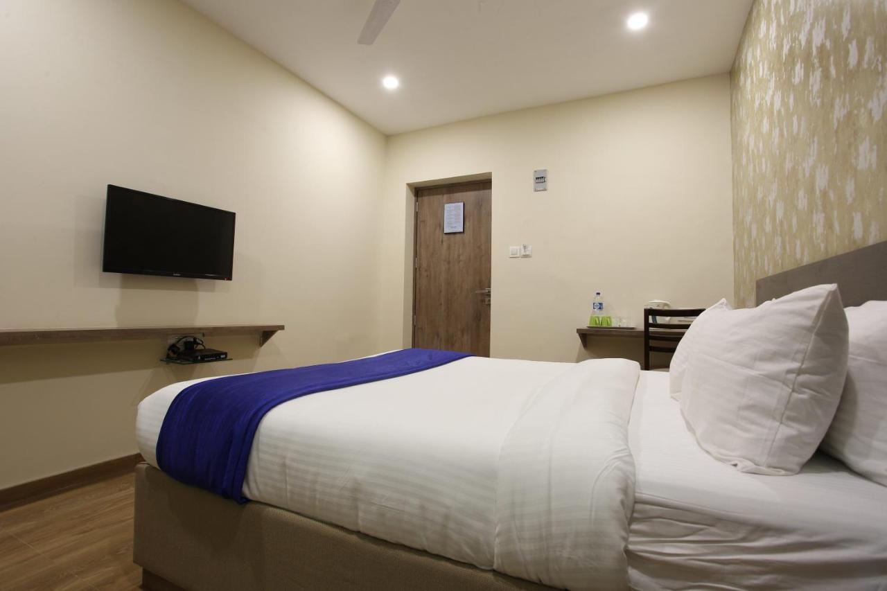Hotel Ocean Suites Mumbai Exterior photo